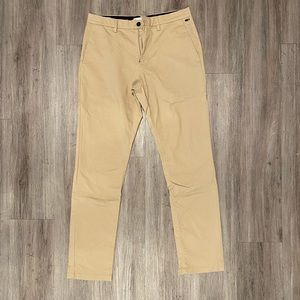Old Navy Ultimate Tech Slim Pants